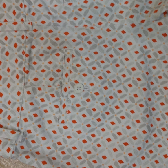 Ann Taylor Loft - Picture 2 of 7